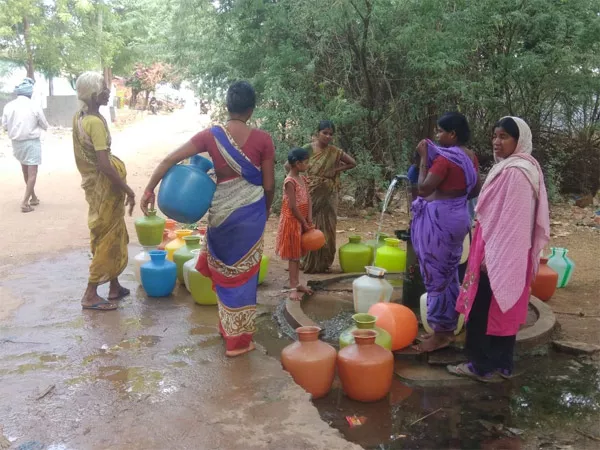 Solve Drinking Water Problem In Kadapa - Sakshi