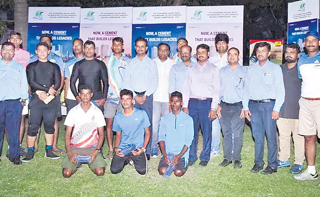 Mujahideen Khan leads in Sailing Championship - Sakshi