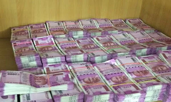 RBI Used IAF Aircrafts For New Notes Transport At Demonetisation Time - Sakshi