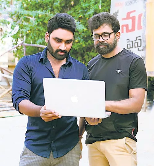 sukumar launches anthaku minchi movie trailer - Sakshi