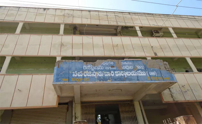 Land Registration Charges Increase Kurnool - Sakshi