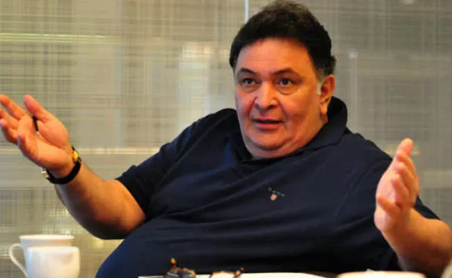 Rishi Kapoor Tweets About British Airways On Racial Discrimination - Sakshi