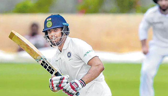 Hanuma Vihari carries India A to 322/4 against South Africa A  - Sakshi