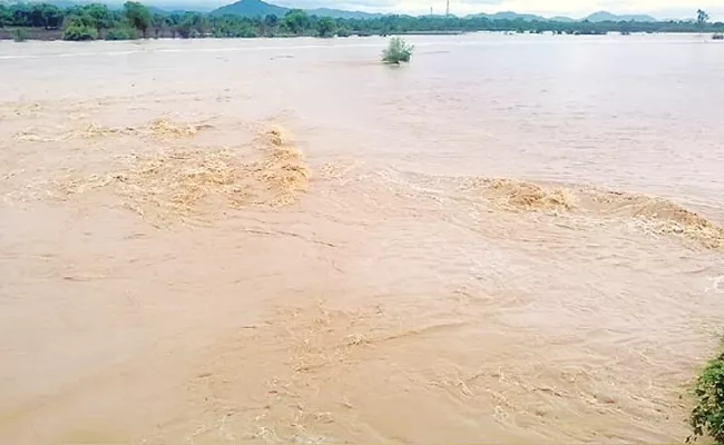 Heavy Rain In West Godavari District - Sakshi