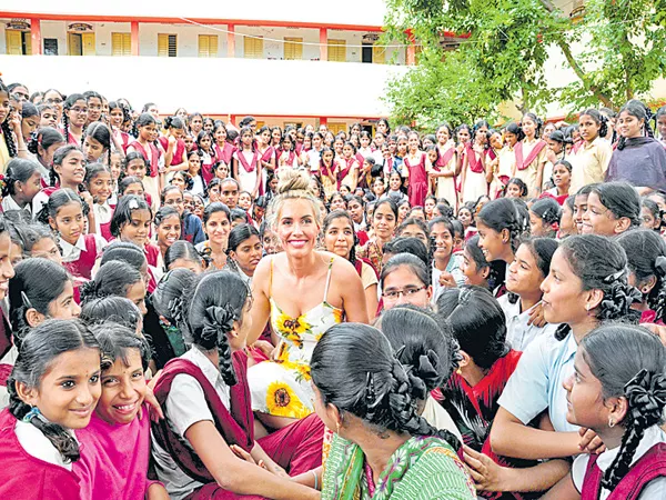 Miss World America to Choutuppal - Sakshi