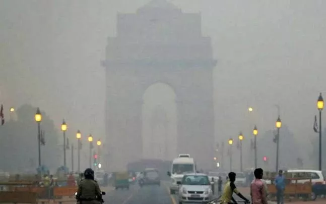 Indians may live 4 years longer if country achieves WHO air quality stardends - Sakshi