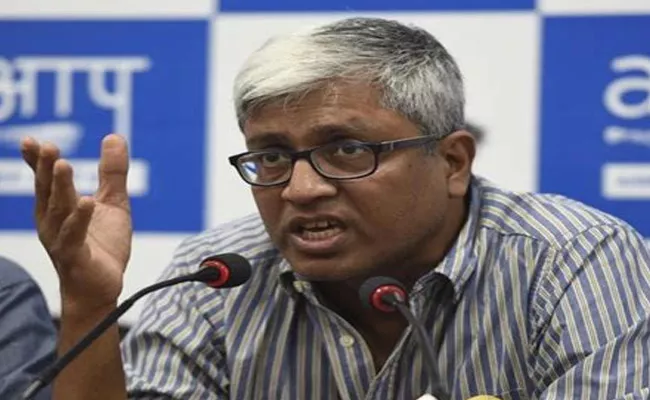 Ashutosh Resigns To Aam Aadmi Party - Sakshi