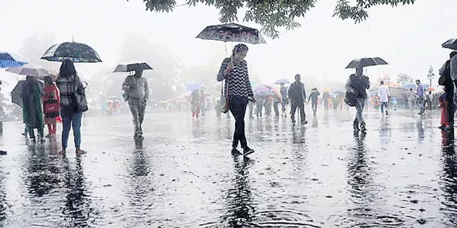 Heavy rains likely in AP, telangana - Sakshi