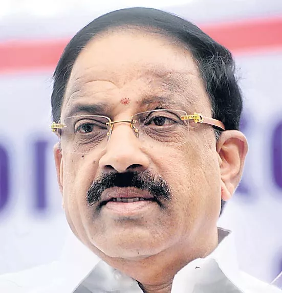 Minister Tummala Nageswara Rao Fires On Congress - Sakshi