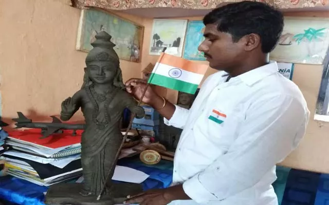 Clay statue Of Bharatha Matha - Sakshi