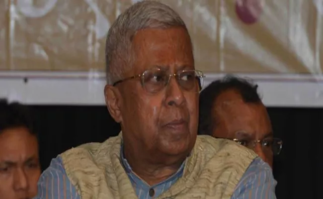 Tripura Governor Tathagata Roy announces Vajpayee Is Dead - Sakshi