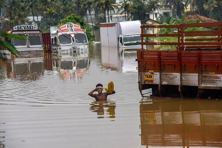 Kerala  flood relief Sun TV donates Rs 1cr   - Sakshi