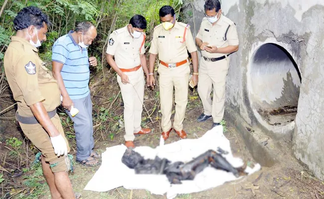 Unknown Person Murder In Guntur - Sakshi