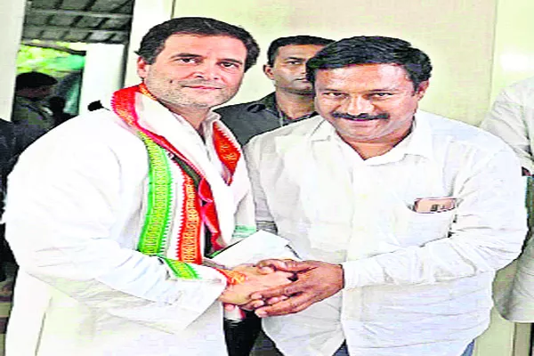 New Excitement In Congress Party Adilabad - Sakshi