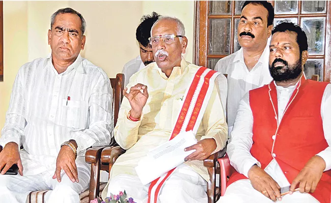 Bandaru Dattatreya Fires on KCR - Sakshi