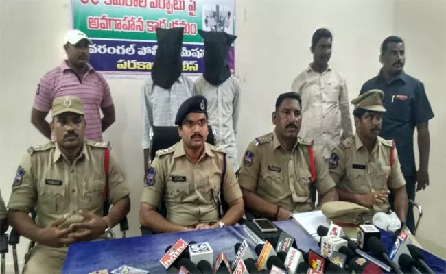 Burglary Gang Arrested - Sakshi