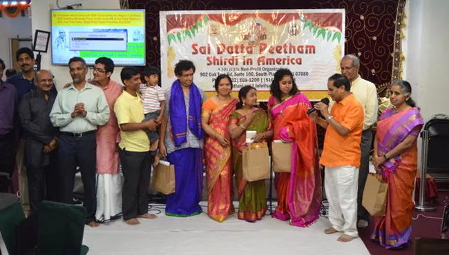 Sai Datta Peetham conducts Carnatic music in South Plainfield - Sakshi