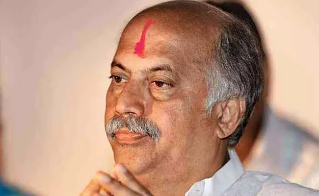 Former Union Minister Gurudas Kamat Passes Away - Sakshi