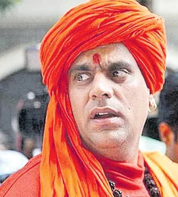 Swami Chakrapani's Kerala flood relief advice belongs in the trash - Sakshi