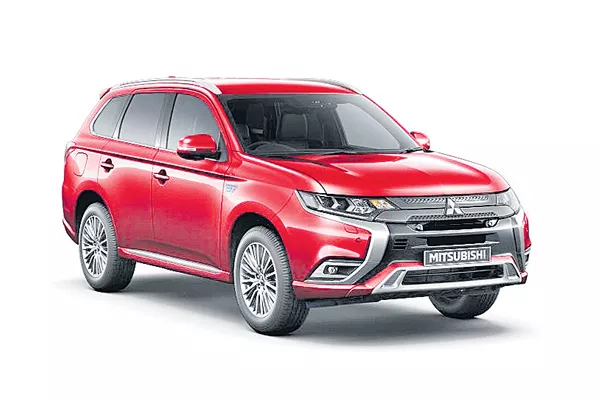 2018 Canadians embrace Mitsubishi Outlander Mitsubishi - Sakshi