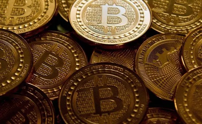 Bitcoins gang Arrested In Hyderabad - Sakshi