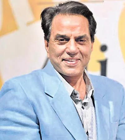 Dharmendra says he doesn’t want a biopic on his life - Sakshi