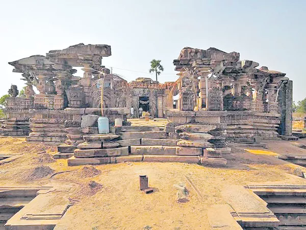 Temples of Kakatiya period were destroyed - Sakshi