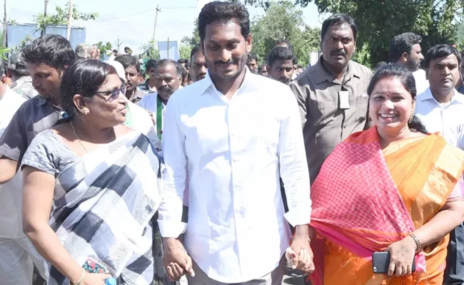 YS Jagan Prajasankalpayatra 246th Day Schedule Released - Sakshi