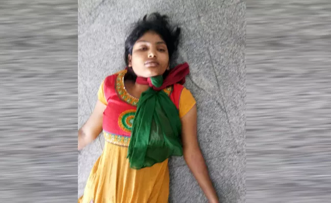 Btech Student Commits Suicide In Guntur - Sakshi