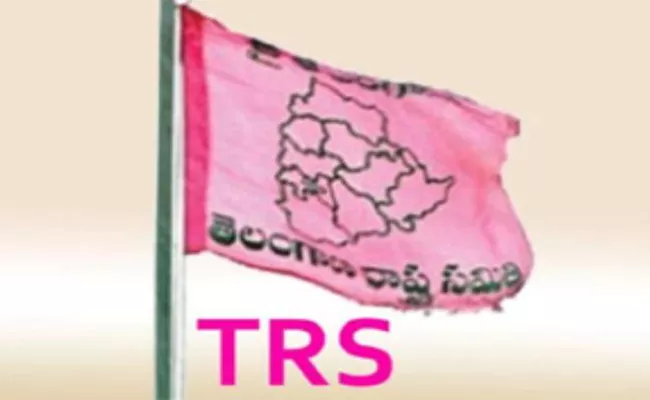 Internal Disputes In TRS Party In Karimnagar - Sakshi