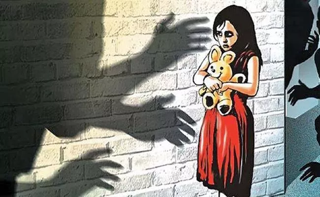 Elder Brother Molested His 10 Years Old Younger Sister In Gurugram - Sakshi