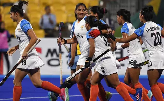 India Enters Women Hockey Final After 1-0 Win Against China - Sakshi