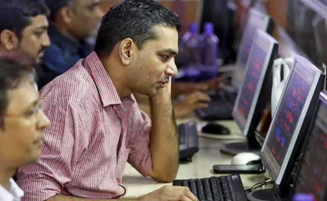 Sensex Gives Up 38700 Nifty Settles At 11676 - Sakshi