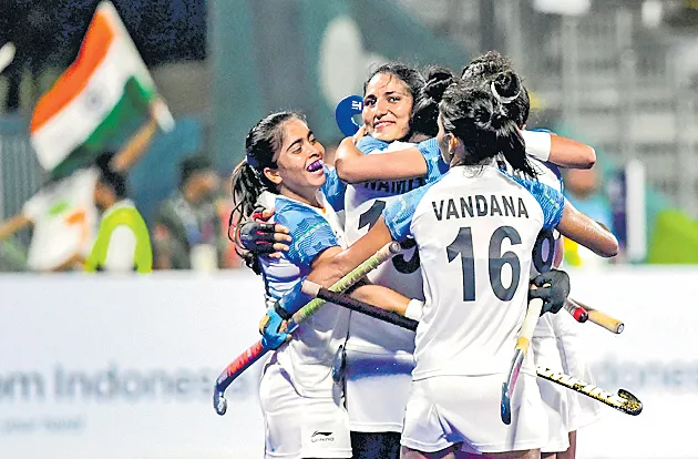  Asian Games 2018 women's hockey: high stakes for India in finals - Sakshi