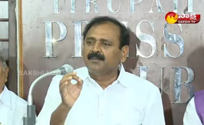 Bumana Karunakar Reddy fires on Chandrababunaidu - Sakshi