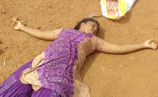 Ration Dealer Died in West Godavari - Sakshi