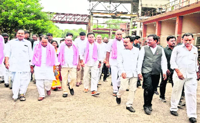 Telangana Tops In Welfare Programmes KTR Adilabad - Sakshi