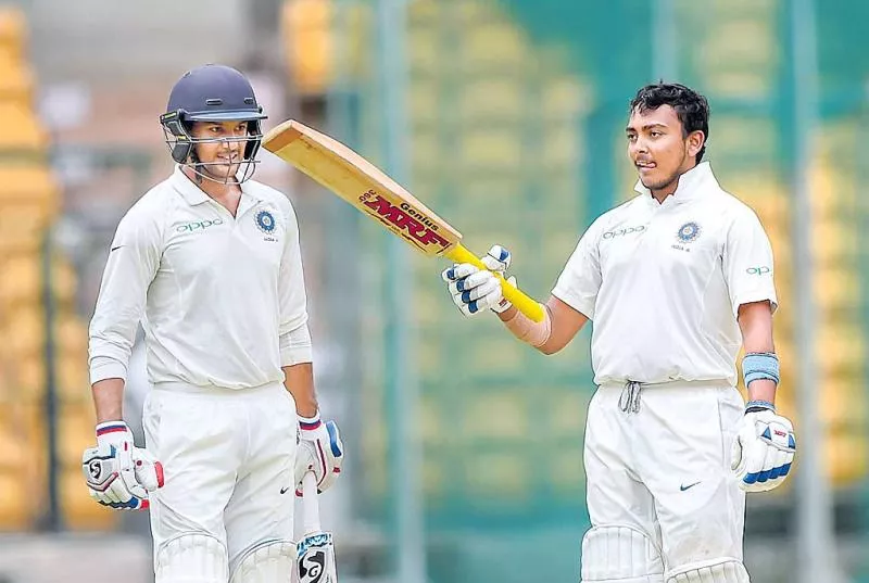  Mayank Agarwal, Prithvi Shaw hammer South Africa A on Day 2 - Sakshi