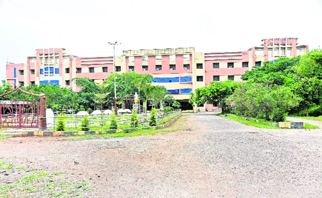 Medical College Professor Salary Increases In Adilabad - Sakshi