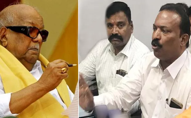 Nayee Brahmis Tributes To Karunanidhi - Sakshi