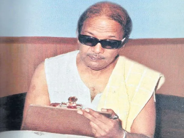 Karunanidhi Journey in Tamil Film Industry - Sakshi