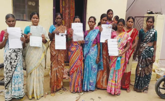 Venugopala Swamy Temple Land Grabs TDP Leaders Anantapur - Sakshi