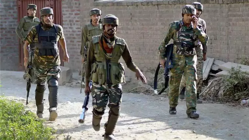 Terrorists abduct family members of 7 policemen in south Kashmir - Sakshi