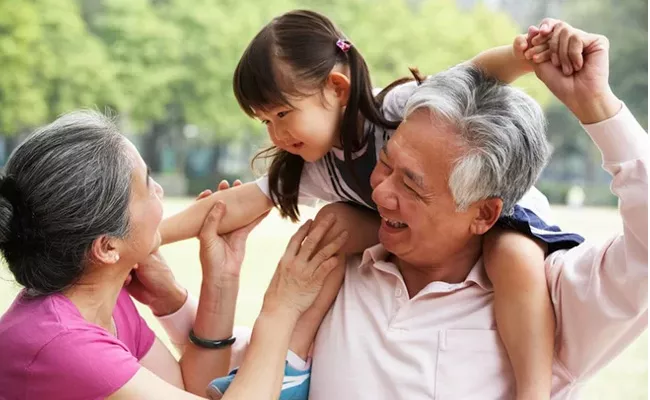 Grandparents Population In Worldwide - Sakshi