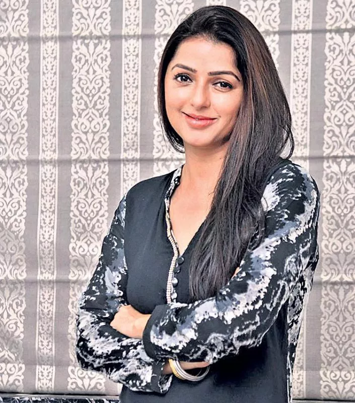 U Turn Movie Actress Bhumika Chawla Interview - Sakshi