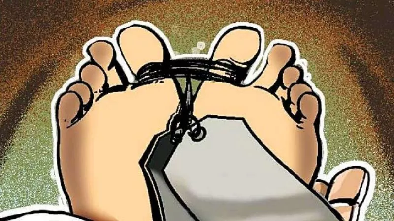 Girl Commits Suicide For Maratha Reservation - Sakshi