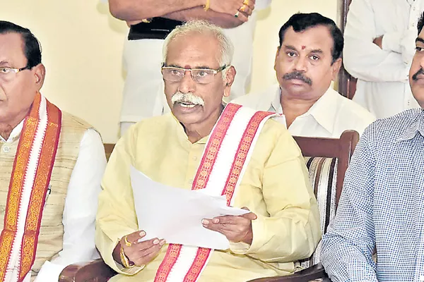 Bandaru Dattatreya on kcr - Sakshi