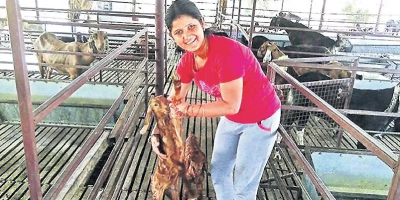 Female farmer shwetha happyness - Sakshi