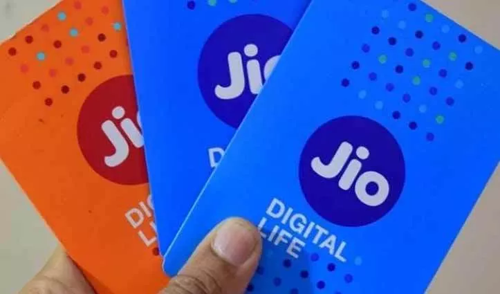 Jio Turns Two : Company Offers 42GB Data Per Month At Rs 100 - Sakshi