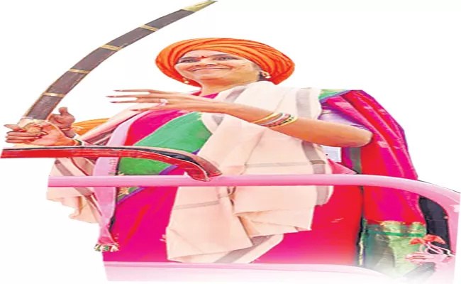 TRS Leader Padma Devender Reddy Election Campaign - Sakshi